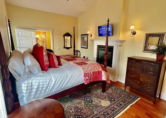 Dom wakacyjny The Judge's Chambers Superior King Bed